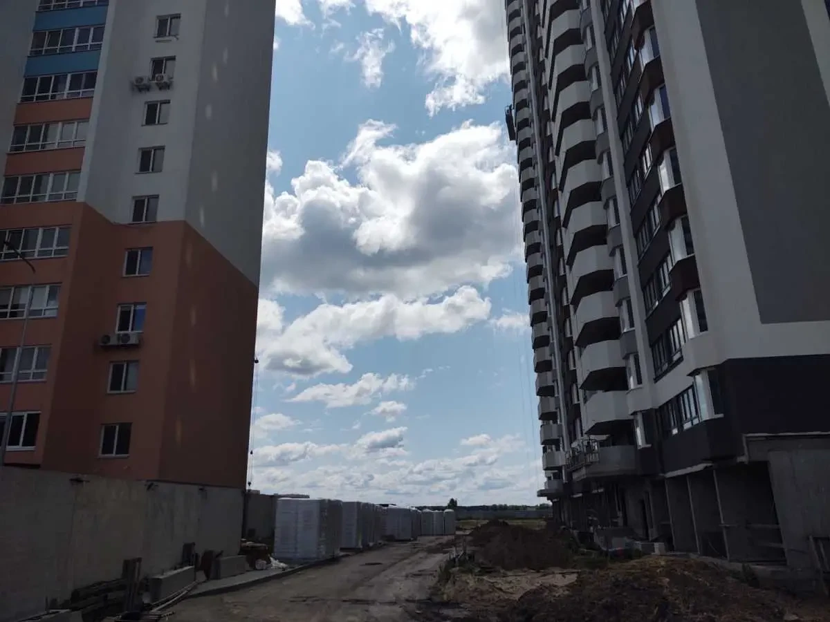 торгові площі Фастівський, Новосілки, Одеське шосе 18 4