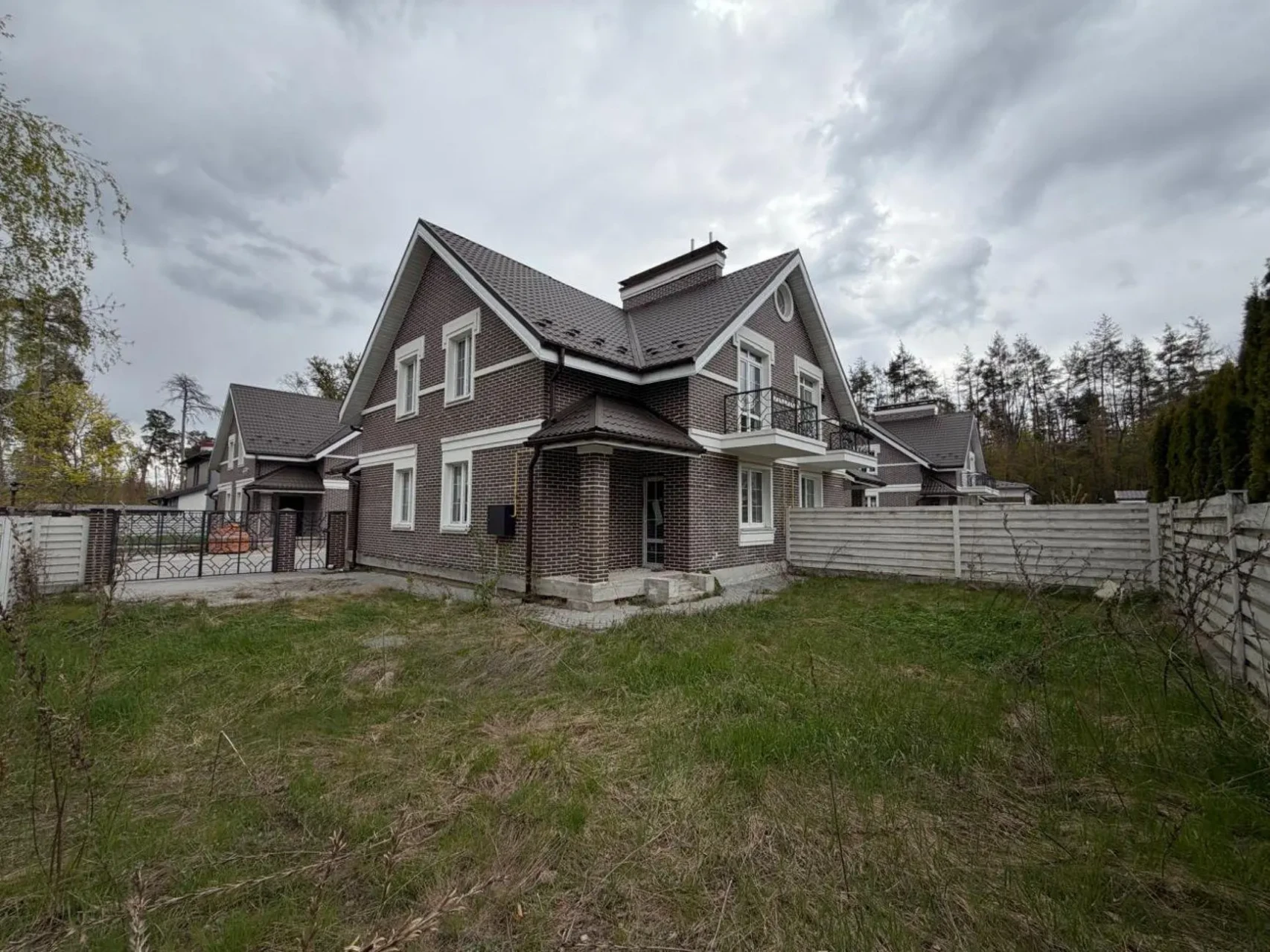 Продаж сучасного будинку в Києві Можливо єОселя дом 2