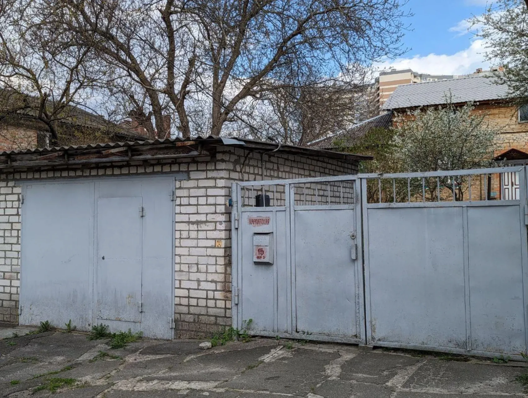 Продаж будинку у Києві Солом’янський район вул Карпатська 2