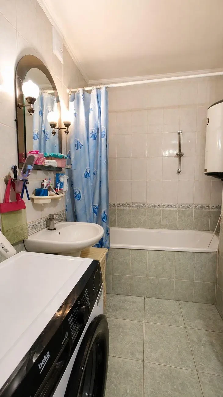 Продаж будинок в Києві 86 м 3
