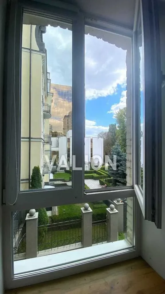 3-к квартира Київ, Шевченківський, Михайлівський 17 4