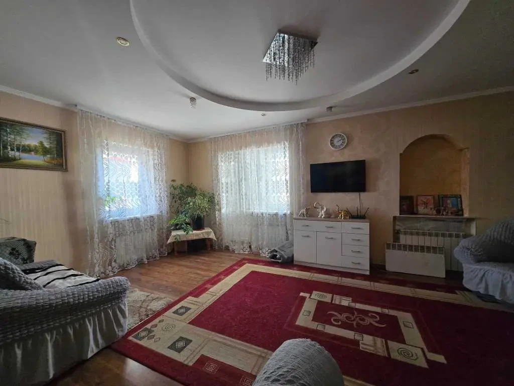 4-к квартира Фастівський, Данилівка, Незалежності 8