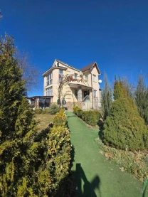 4-к квартира Фастівський, Данилівка, Незалежності