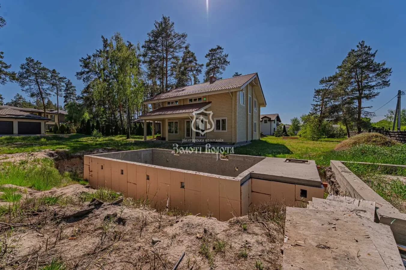 6-к будинок Бучанський, Буча, Левка Симиренка 34 5
