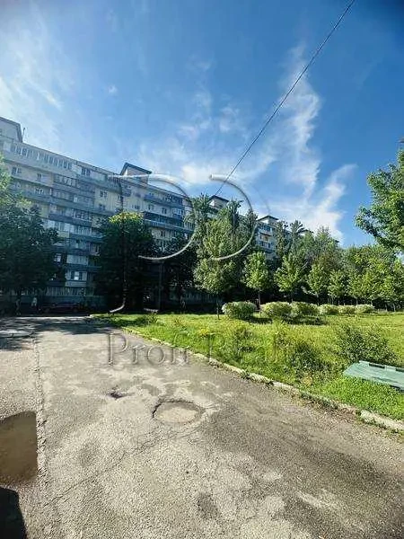 1-к квартира Київ, Деснянський, Академіка Курчатова 3А 8