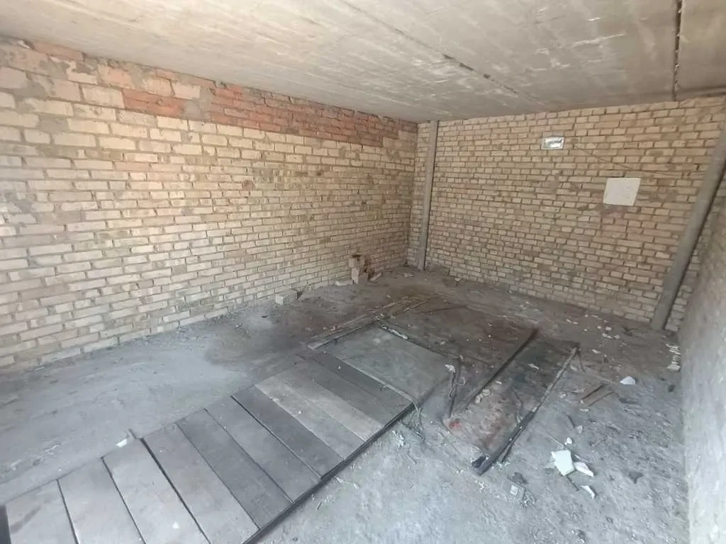 окремий гараж Київ, Деснянський, Пухівська 2 8