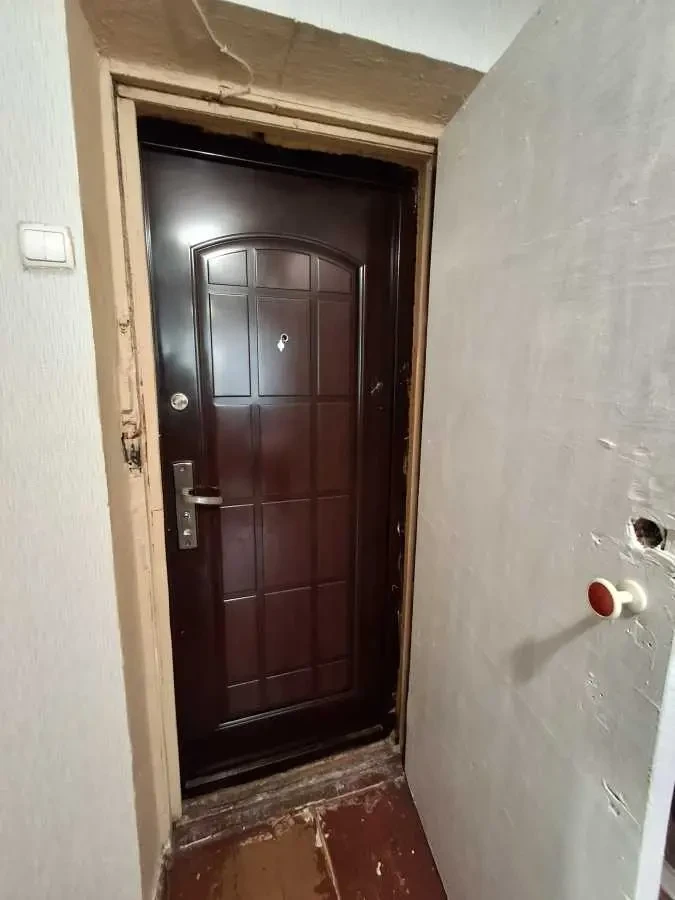 кімната Київ, Печерський, Залізничне 49 3