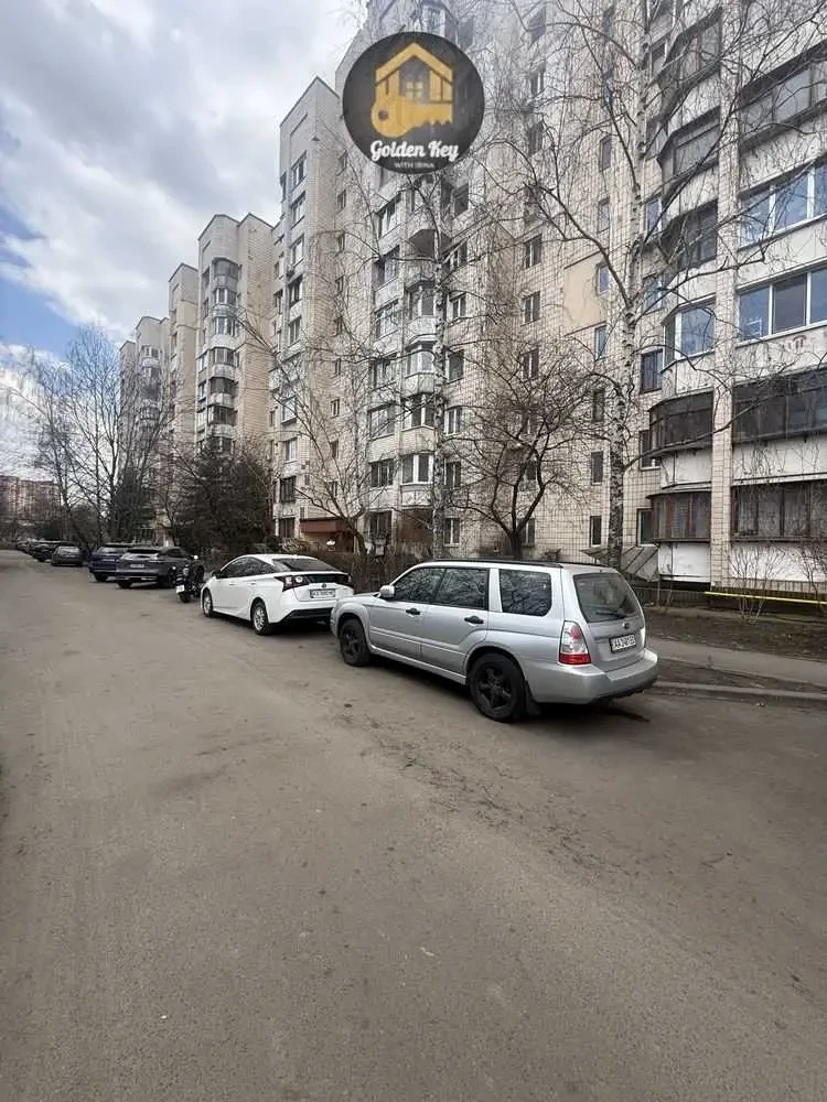 3-к квартира Київ, Святошинський, Академіка Булаховського 5а