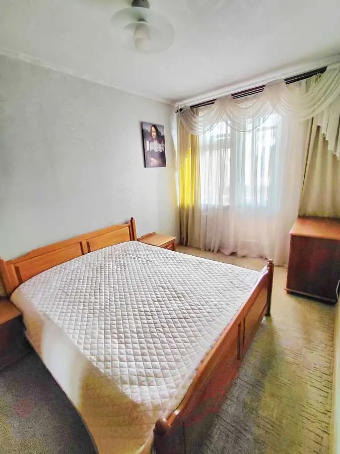 2-к квартира Київ, Солом`янський, Нововокзальна 21