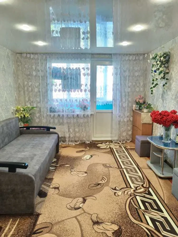 1-к квартира Кременчуцький, Кременчук, Героїв України 7