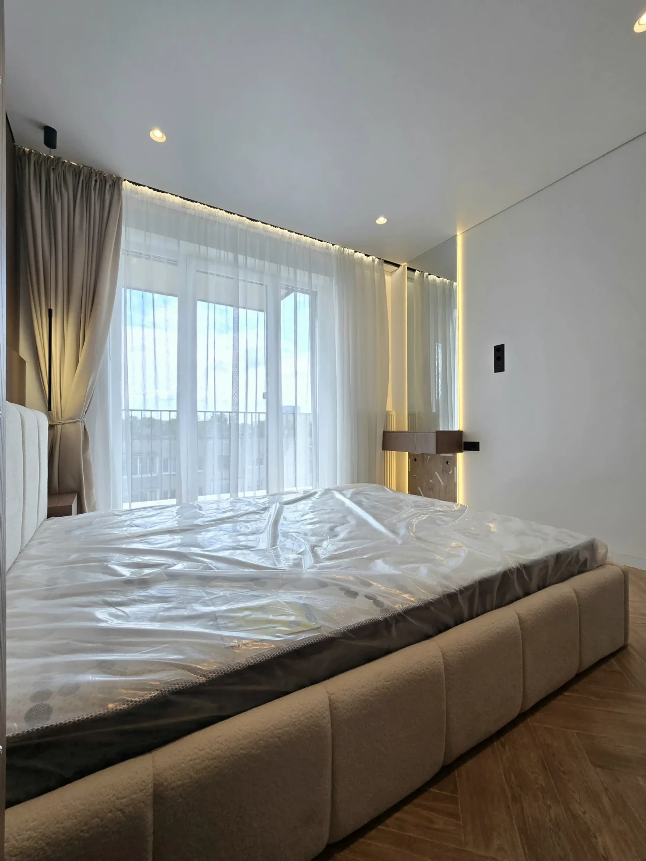 Оренда 1-кім. квартири 45 м.кв., в. В. Великого 5