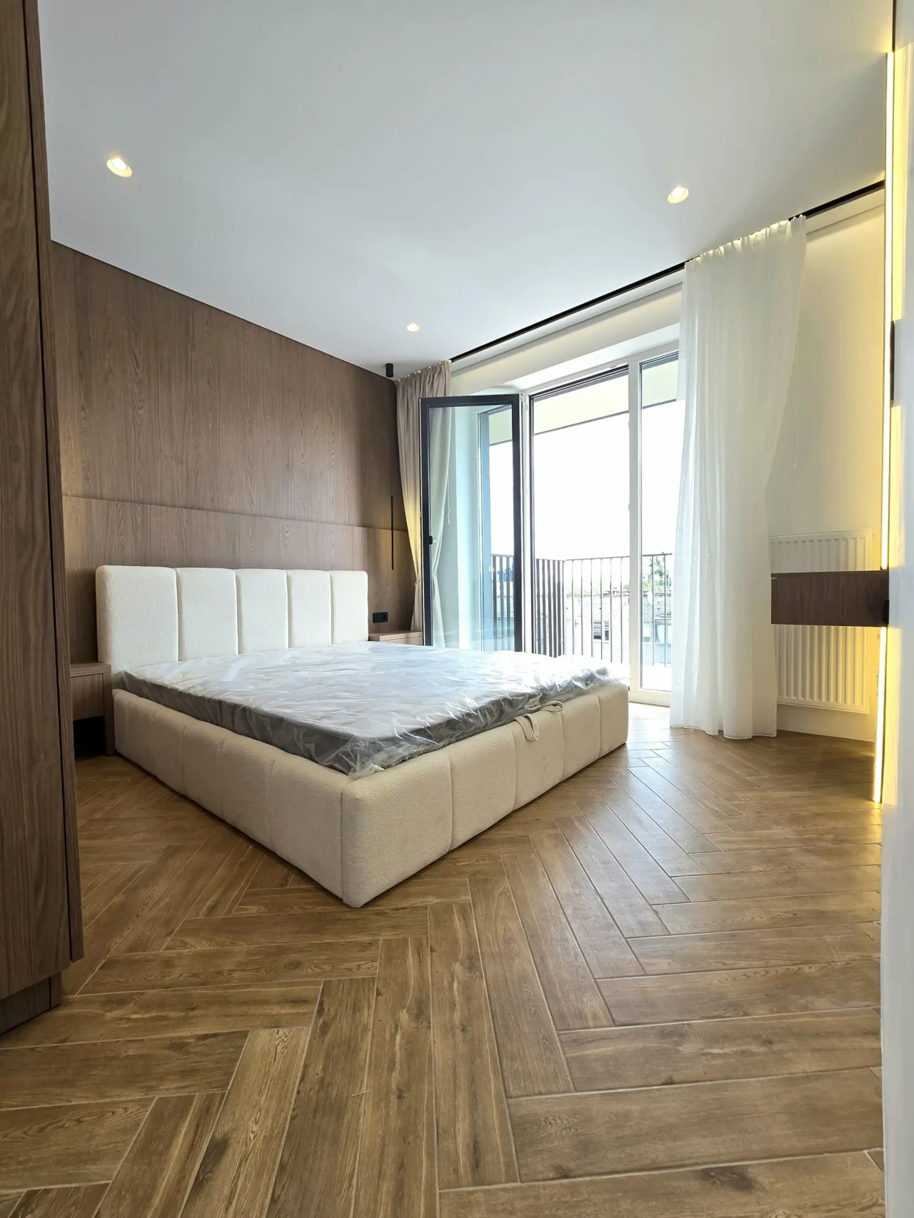 Оренда 1-кім. квартири 45 м.кв., в. В. Великого 8