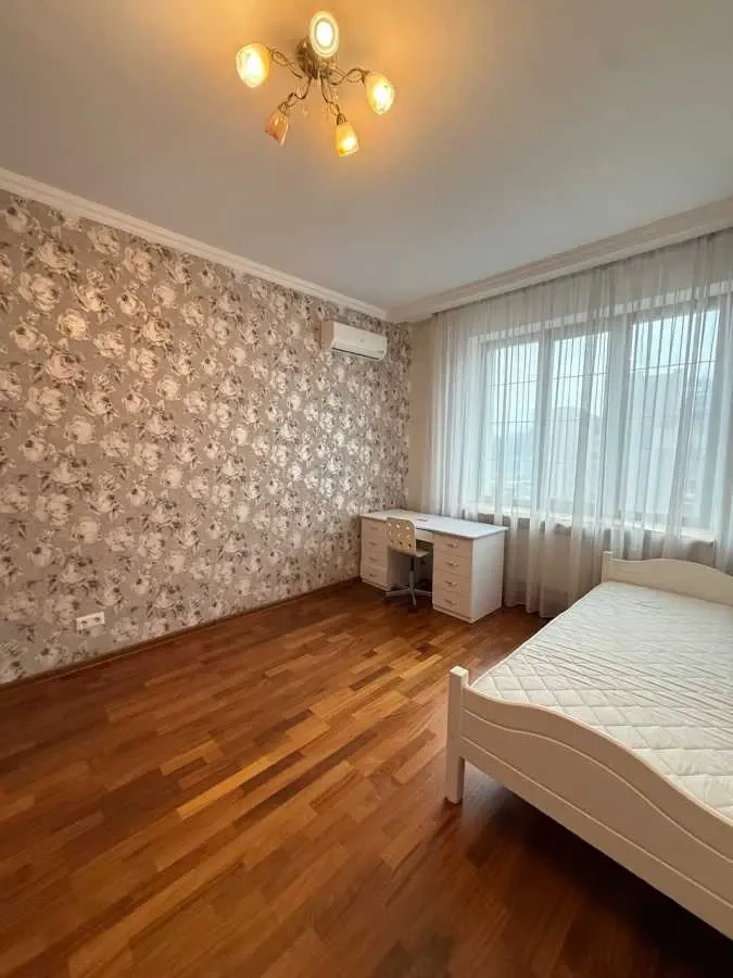 3-к квартира Київ, Голосіївський, Антоновича 103 18