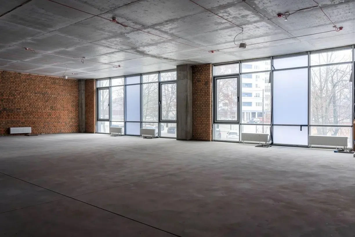 Оренда фасадного комерційного приміщення 950 м ЖК Park Avenue