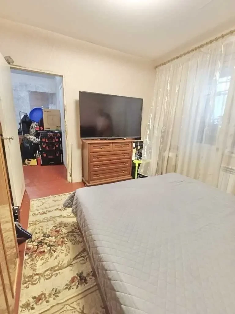3-к квартира Броварський, Бровари, Чорних Запорожців 68 4