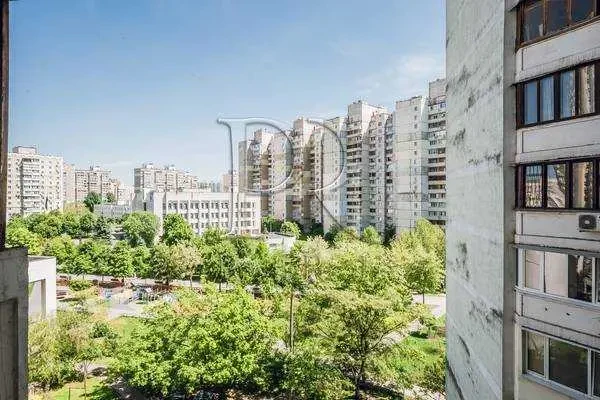 3-к квартира Київ, Дарницький, Михайла Драгоманова 23 5