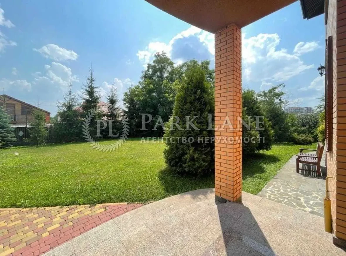 5-к будинок Обухівський, Хотів, Матросова 4