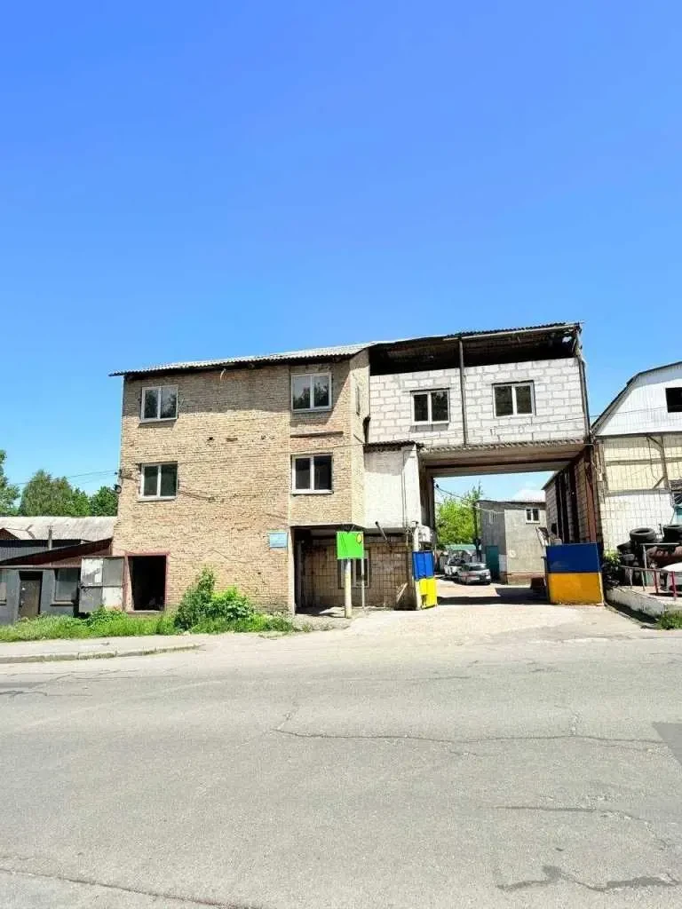 торгові площі Київ, Подільський, Сирецька 39 3
