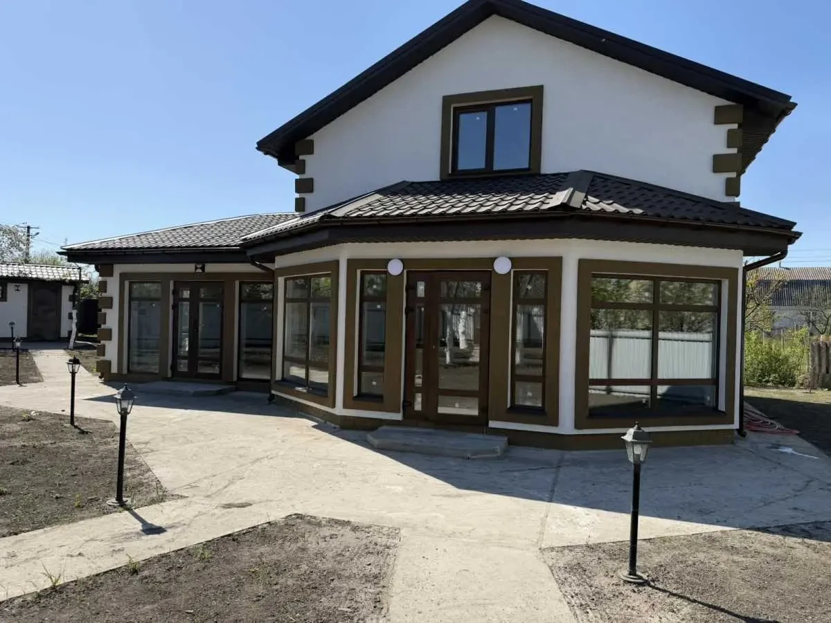3-к будинок Броварський, Баришівка, Софіївська