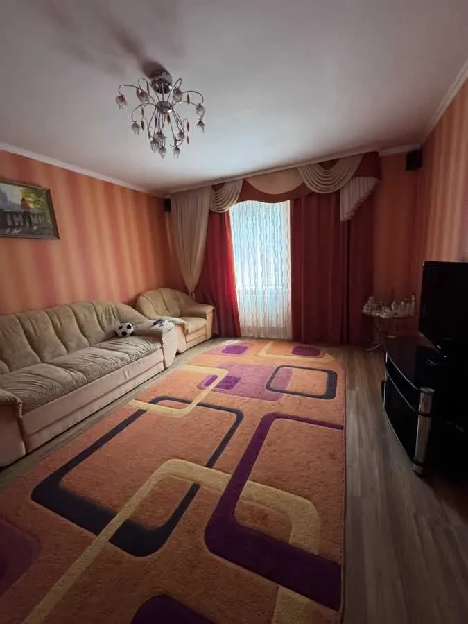 7-к будинок Полтава, Київський, Прямокутний 15
