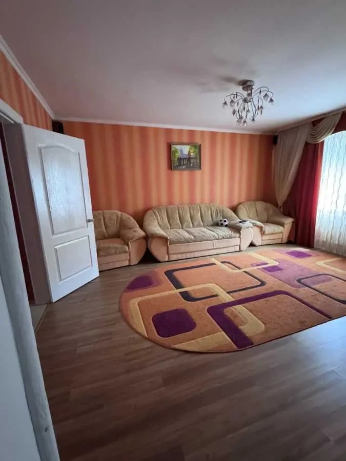 7-к будинок Полтава, Київський, Прямокутний 14