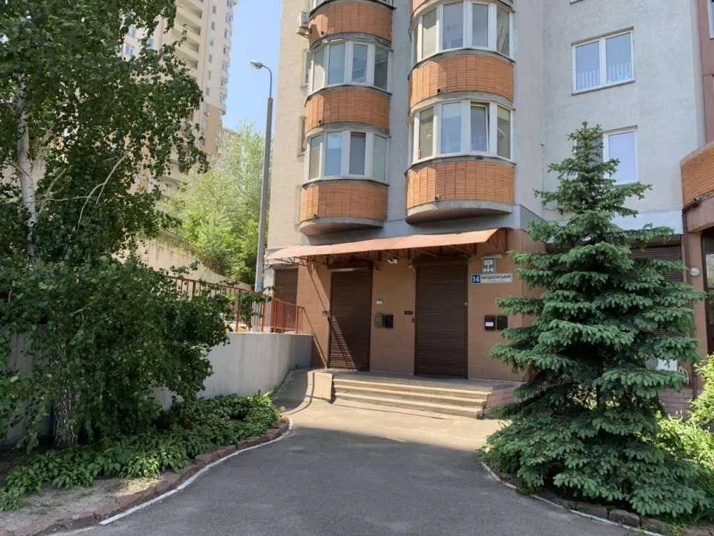 офісне приміщення Київ, Голосіївський, Феодосійський 14