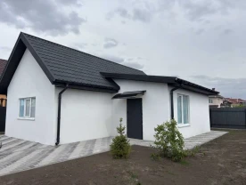 3-к будинок Бориспільський, Бориспіль, Галицького