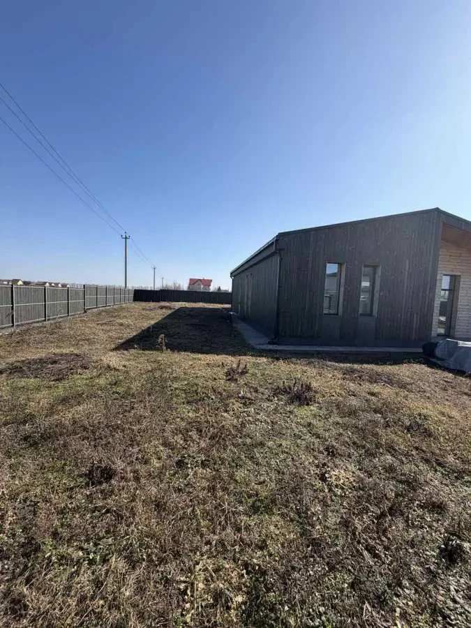 4-к будинок Бориспільський, Безуглівка, Березова 3