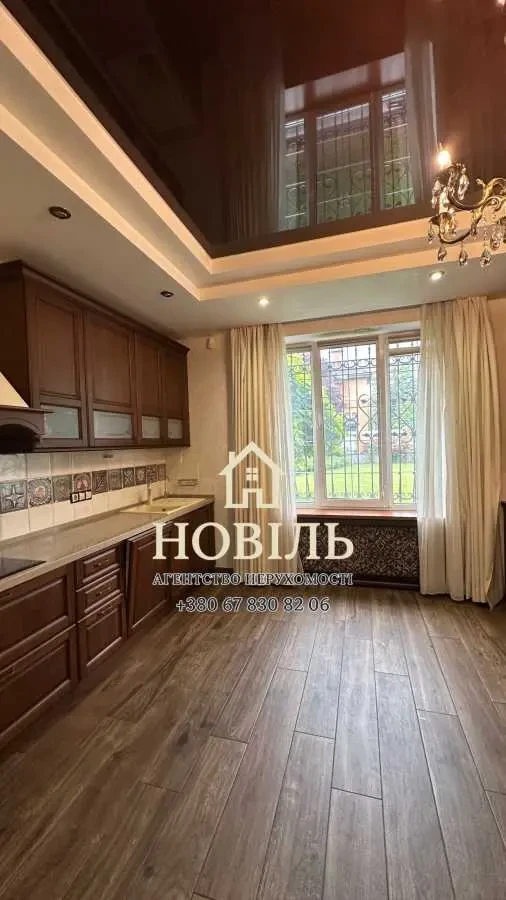 6-к будинок Бучанський, Петропавлівська Борщагівка, Затишна 6
