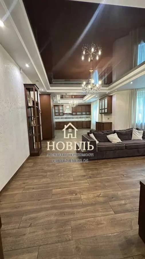 6-к будинок Бучанський, Петропавлівська Борщагівка, Затишна 5