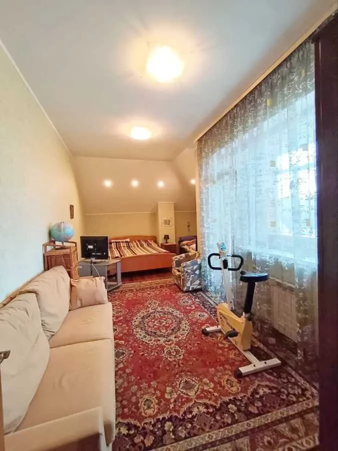 4-к котедж Бориспільський, Щасливе, Врожайна 15