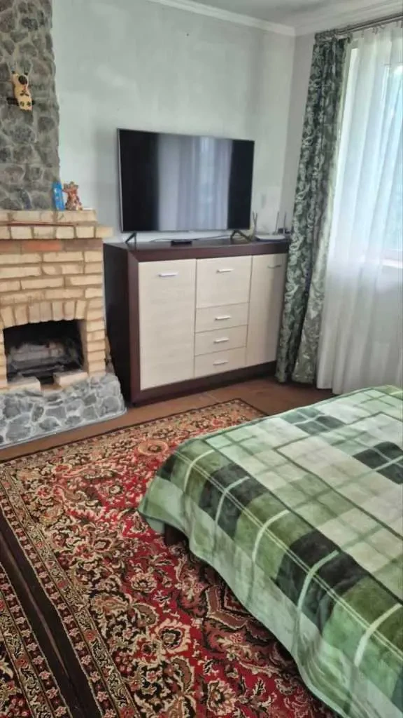 4-к дача Бориспільський, Проців, Садовая 8