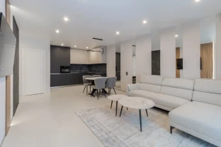 Оренда 2-кім. квартири 82 м.кв., в. Замарстинівська