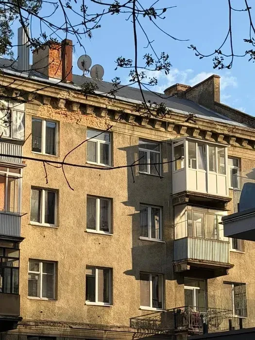 Продаж 2-кім. квартири 55 м.кв., в. М. Вовчка 7