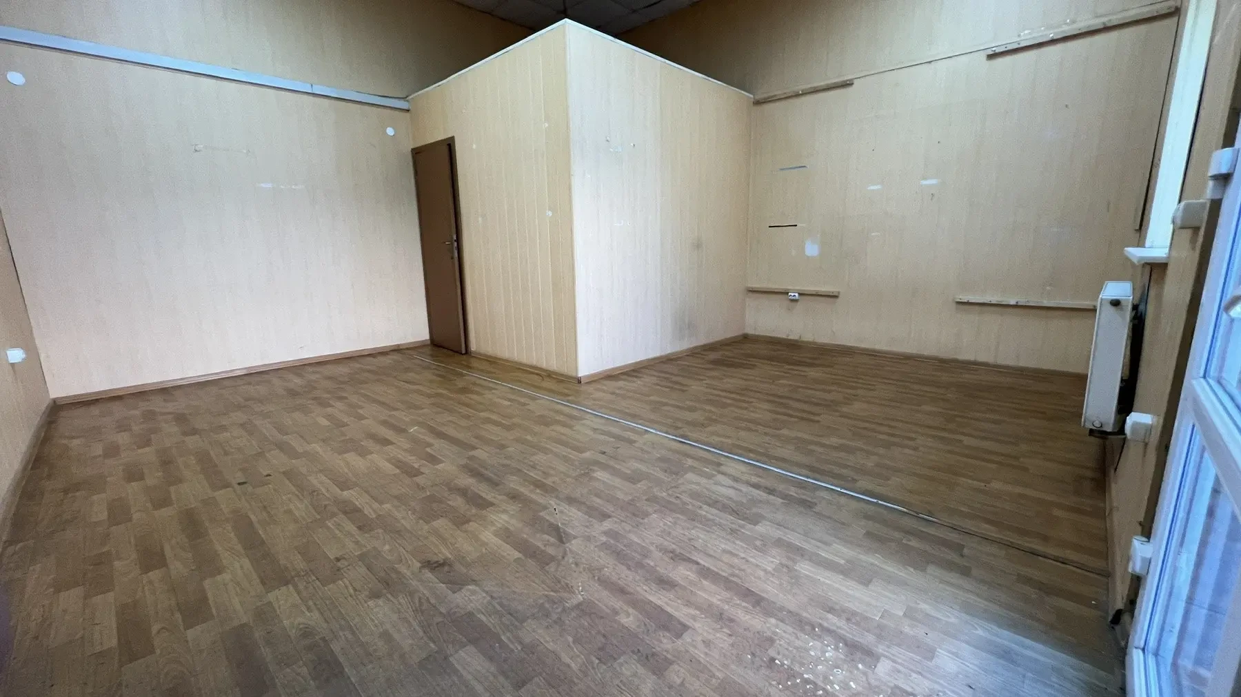 Оренда приміщ. 95 м.кв., в. Пластова 4
