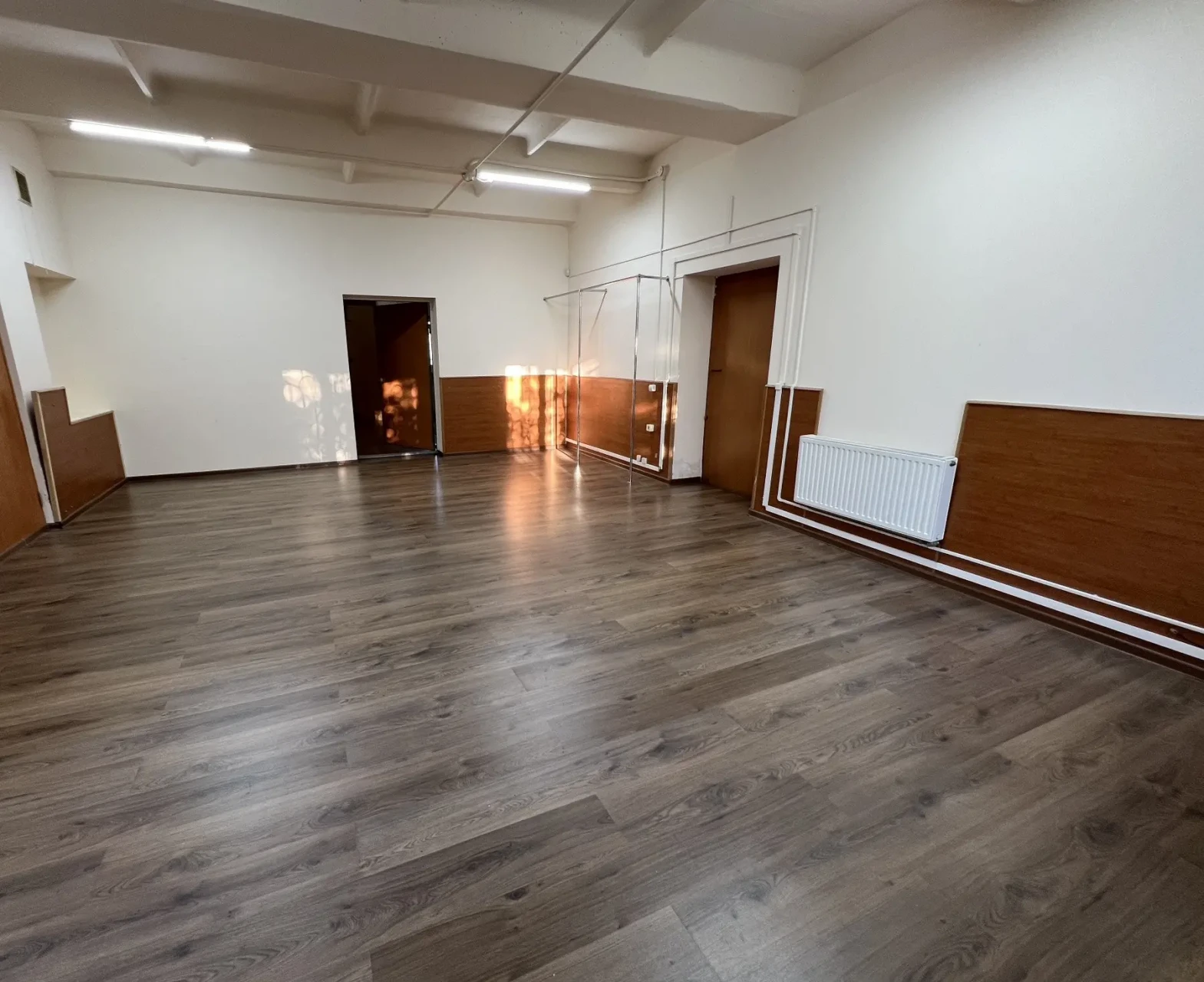 Оренда приміщ. 95 м.кв., в. Пластова 7