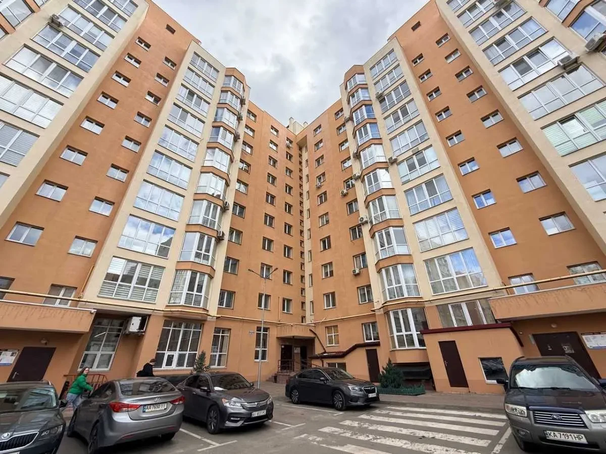 3-к квартира Бучанський, Софіївська Борщагівка, Героїв Небесної Сотн.. 18