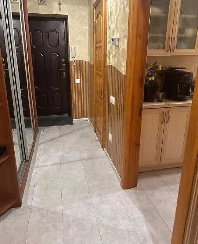 Продаж 2-кім квартири 61 м.кв., Винники вул В. Івасюка 104999$ 3