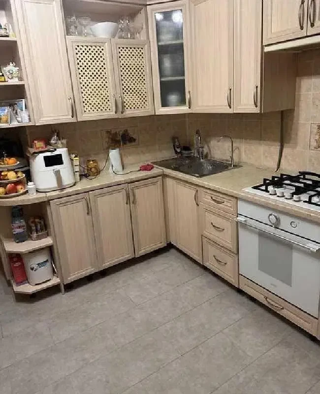 Продаж 2-кім квартири 61 м.кв., Винники вул В. Івасюка 104999$ 8