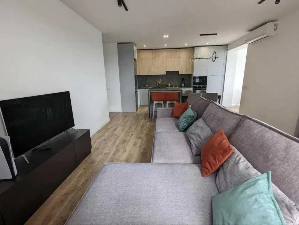 Продаж 2-кім. квартира з ремонтом 81 м.кв ЖК Галицький Лев 159999$ 6