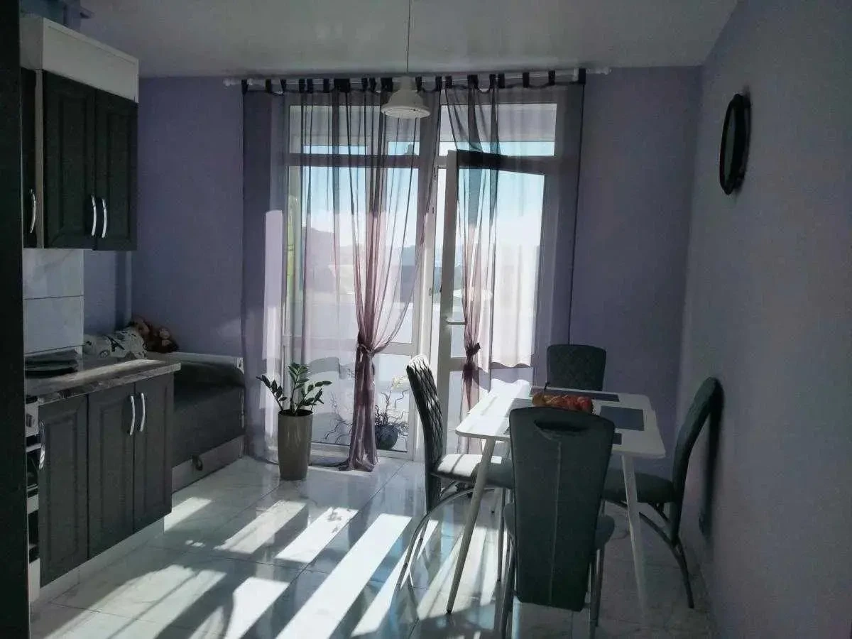 Продаж 1-кімн квартира євроремонт 48м ЖК Стрім Тавер 97000$ ТОРГ
