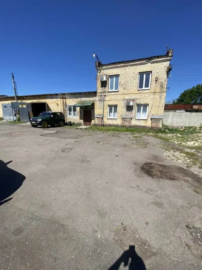 склади Борислав, Братів Лисиків 12