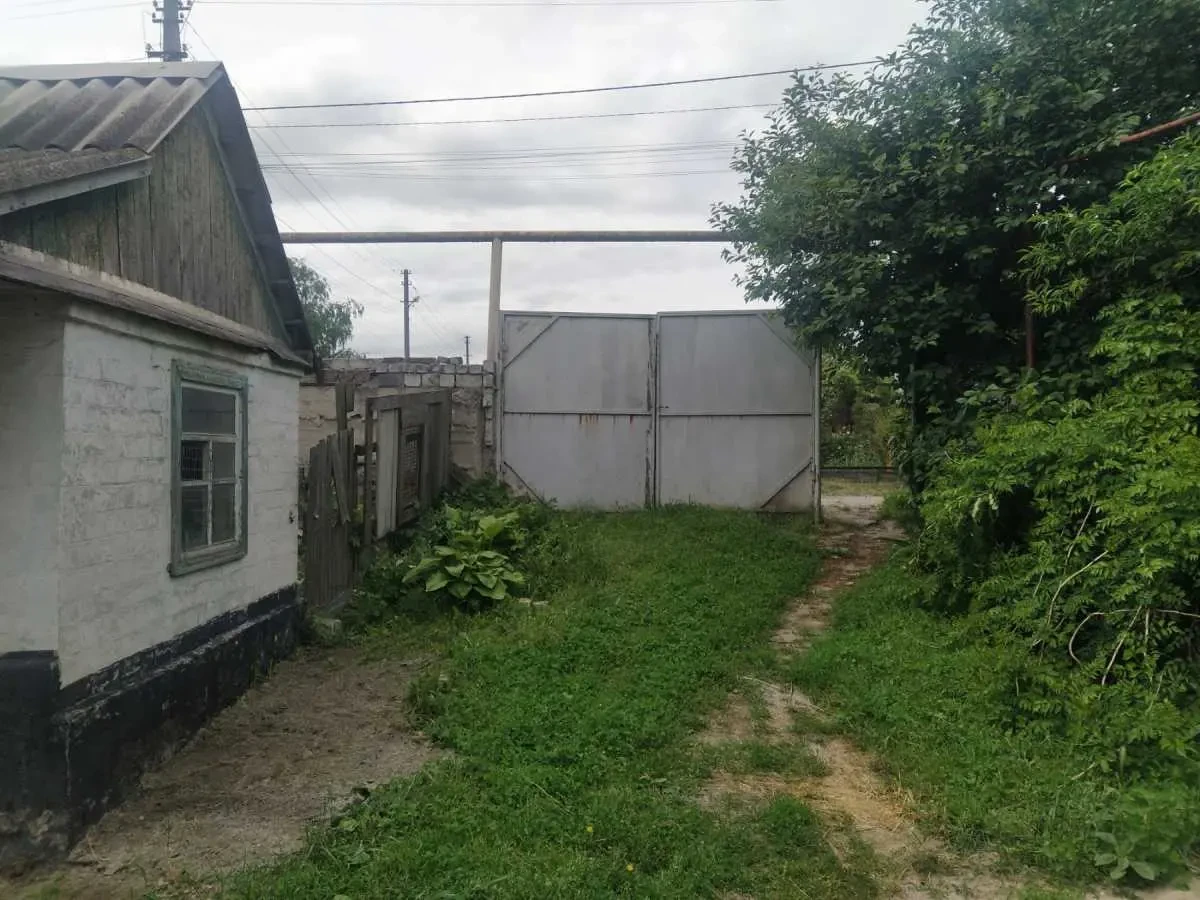 4-к будинок Кам`янське, Південний, Осіння 3