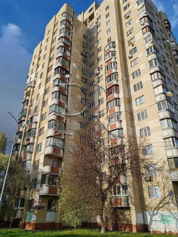 3-к квартира Київ, Святошинський, Симиренка 1Г 18