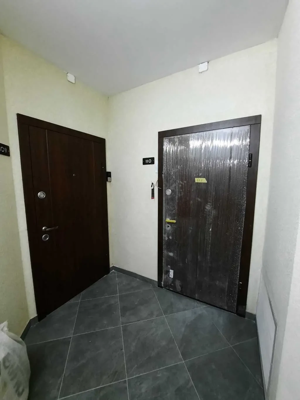 2-к квартира Київ, Святошинський, Живописна 3 21