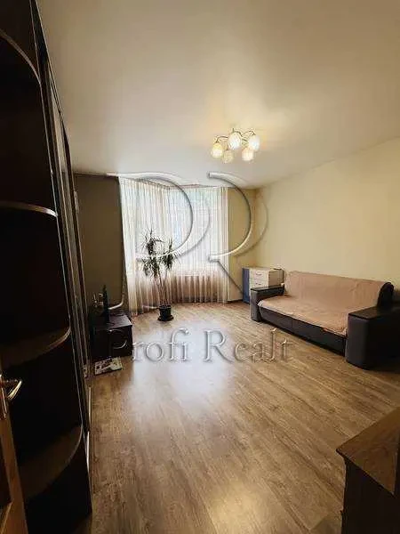 2-к квартира Броварський, Бровари, Чорних Запорожців вулиця 57 2