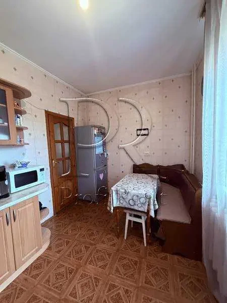 2-к квартира Броварський, Бровари, Чорних Запорожців вулиця 57 11