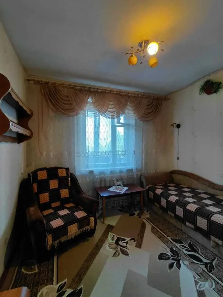 3-к квартира Луцьк, Відродження 49 7