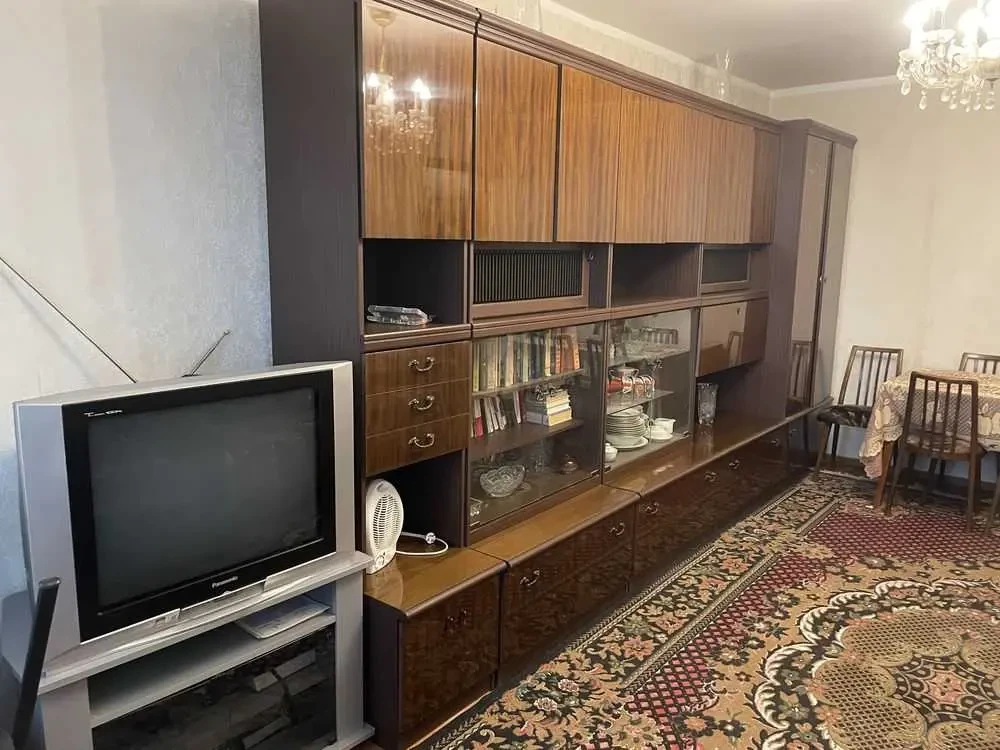 2-к квартира Дніпро, Чечеловський, Янгеля 8 10