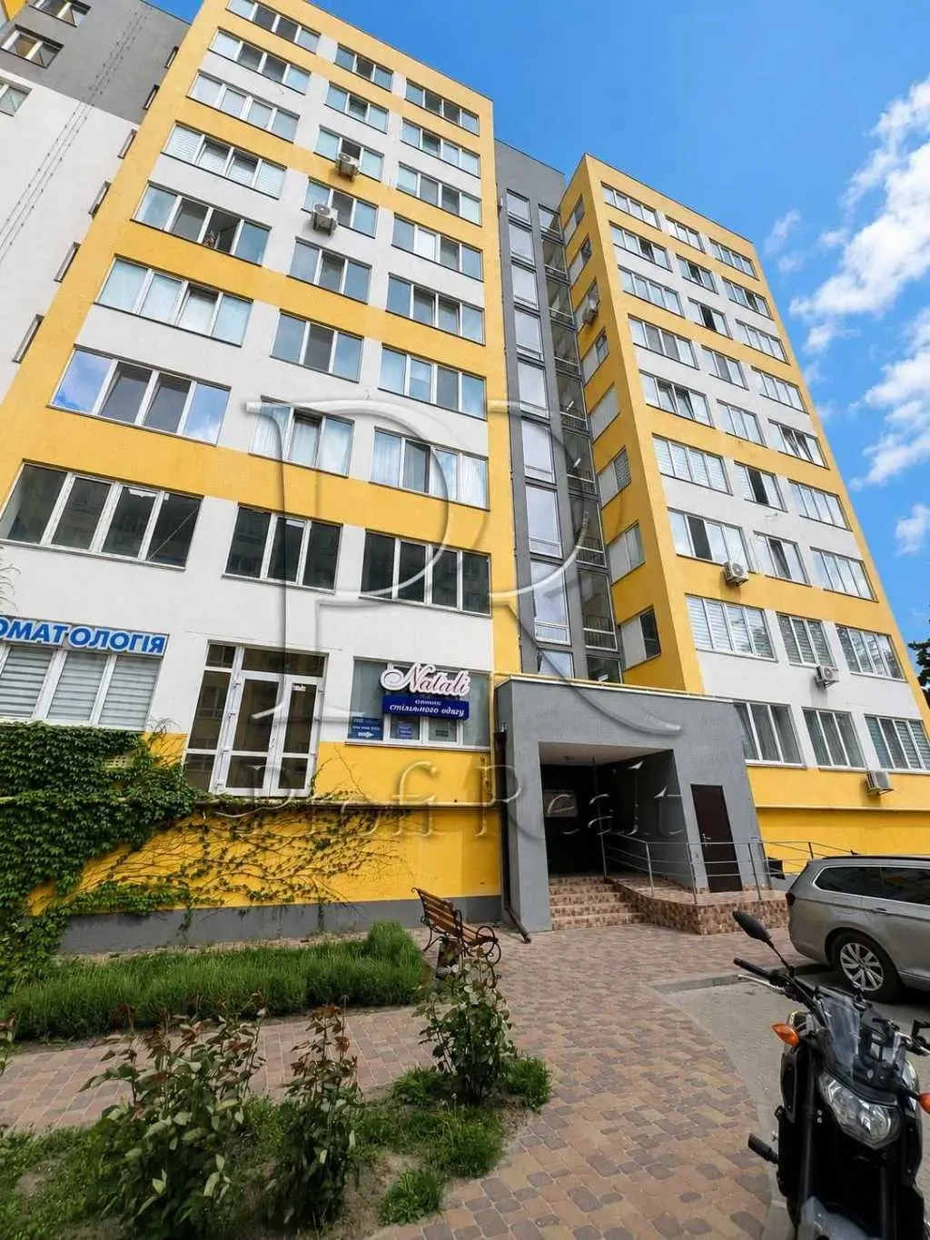 приміщення, будівлі Обухівський, Обухів, Київська вулиця 2